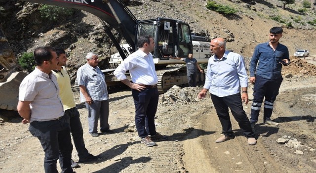 Batmanı Muşa bağlayacak yolda çalışmalar devam ediyor