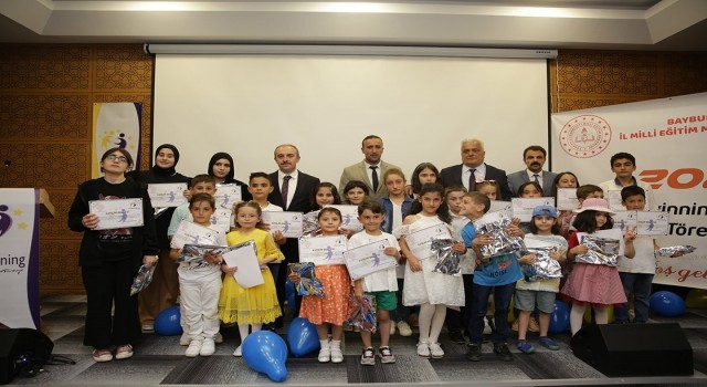 Bayburtta 12 okul ile 20 öğretmene eTwinning “Kalite Etiketi” verildi