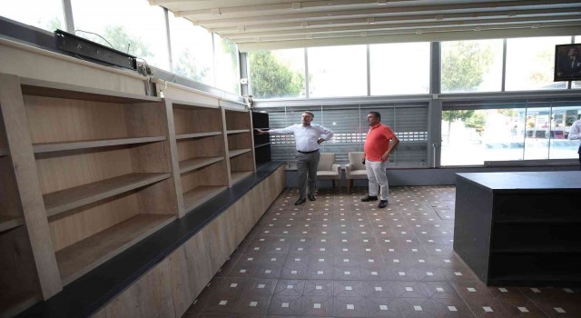 Bayraklıda kitap kafe dönemi