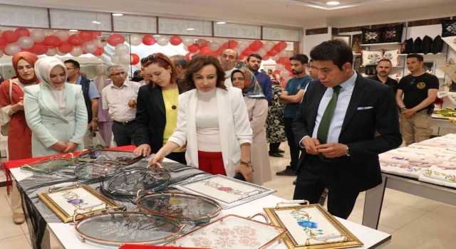 BEDESTEM'den yıl sonu sergisi