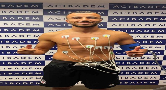 Beşiktaşın yeni transferi Saiss, sağlık kontrolünden geçti