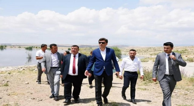 Beylikovada 90 milyon metrekare kıraç tarım arazisi sulanacak