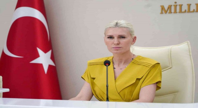 Bilecikte orta refüjlere toz ve egzoz gazını emen nitelikte bitkiler ekildi