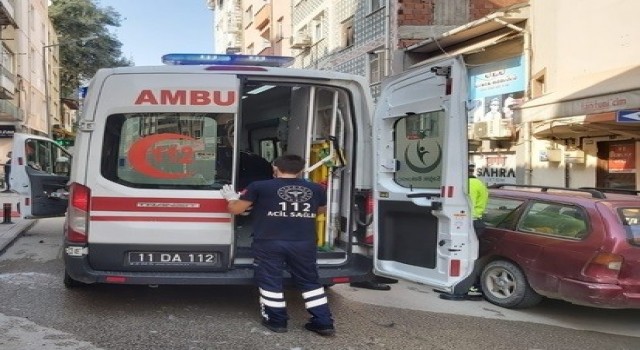 Bilecikte otomobilin çarptığı yaya yaralandı