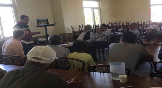 Bingölde üreticiler kene konusunda bilgilendirildi