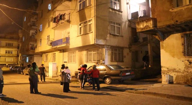 Bodrum katta çıkan yangında 1i hamile 2 kişi zehirlendi