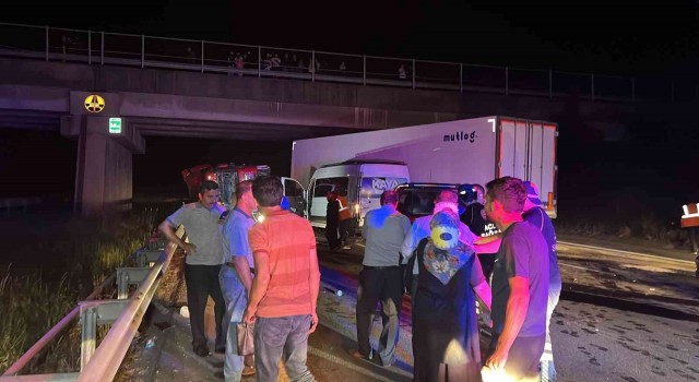 Bolu Dağında zincirleme kaza: 12 yaralı
