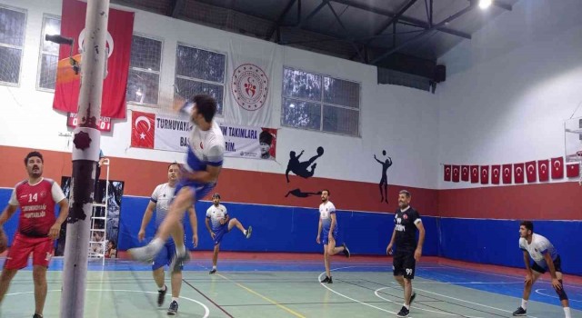 Bozyazıda Mahalleler Arası Voleybol Turnuvası sona erdi