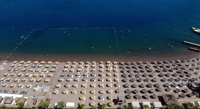 Bu yıl 100 çalışandan 64ü tatil planı yaptı