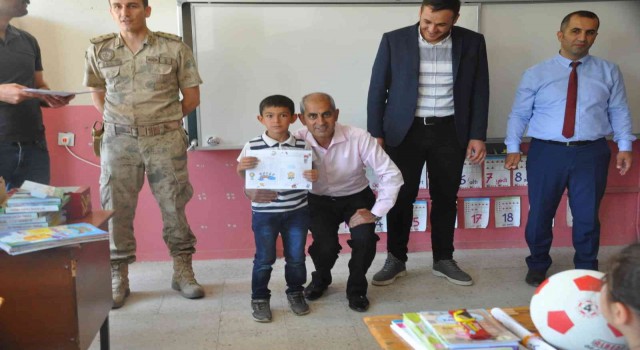 Bulanıkta 22 bin öğrenci karne aldı