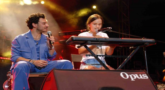 Buray ve Ameliyadan duygulandıran düet