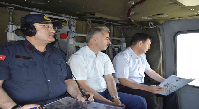 Burduru Antalyaya bağlayan yollarda jandarmadan helikopter destekli trafik denetimi