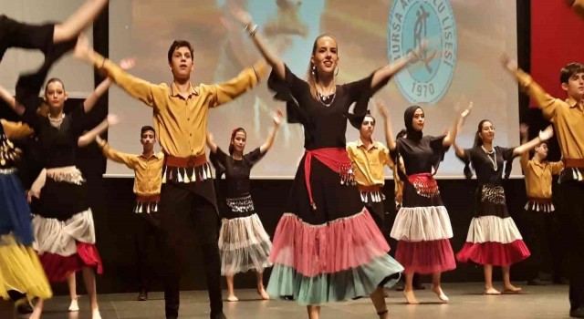 Bursa Anadolu Lisesi öğrencilerinden muhteşem gösteri