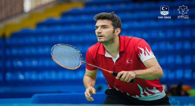 Bursa Büyükşehir Belediyesporlu badmintonculardan Akdeniz Oyunlarında 2 bronz madalya