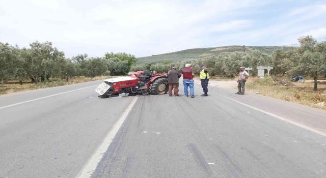 Bursada hafriyat kamyonu ile traktör çarpıştı