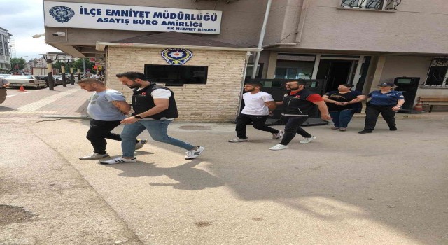 Bursada uyuşturucu operasyonu: 4 tutuklama