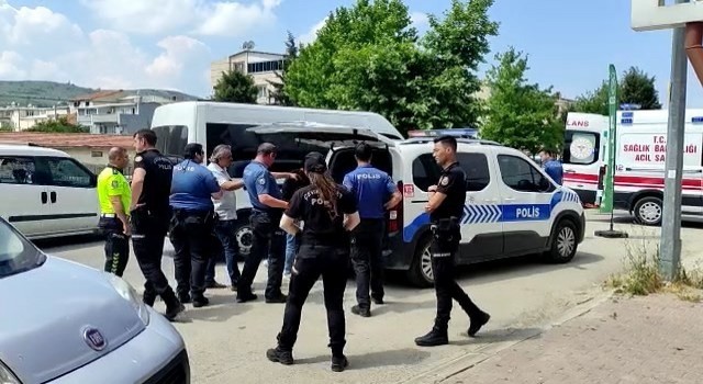 Bursadaki kavgada kan aktı: 2 yaralı