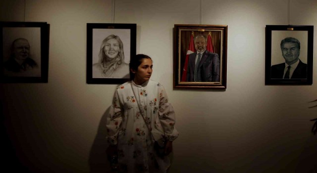 ‘Bursayı Yönetenler portre sergisi