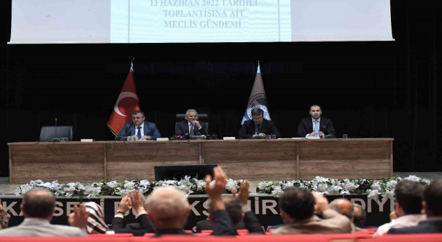 Büyükşehir Belediye Meclisi toplandı