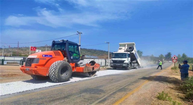 Büyükşehir Bodrumda yol çalışmalarını sürdürüyor