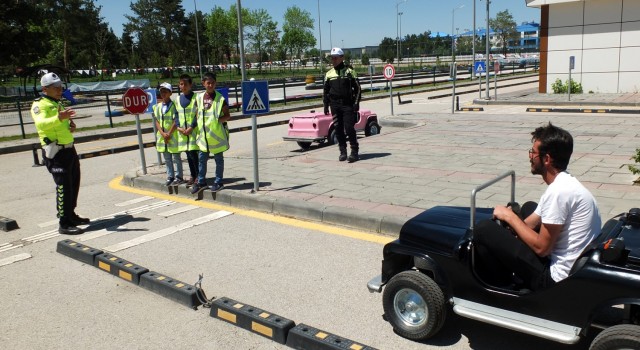 Büyükşehirden 5 adımda güvenli trafik eğitimi