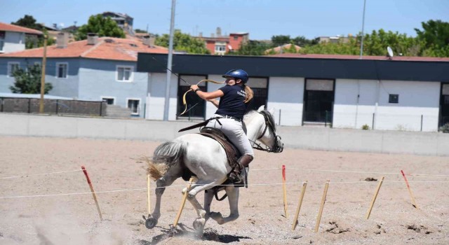 Büyükşehirin ev sahipliğinde uluslararası turnuva