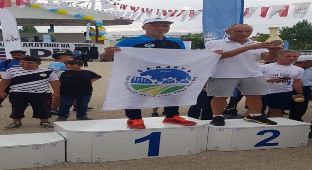 Büyükşhirli koşucu Vanda altın madalya kazandı