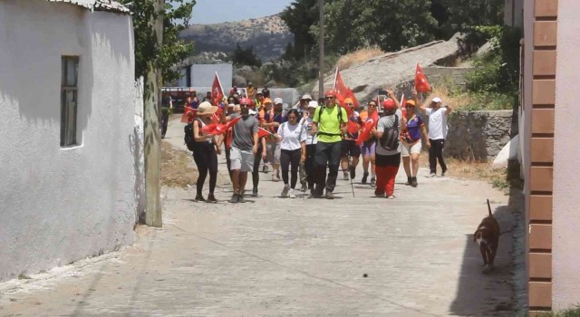 Çanakkale Savaşları kahramanı ‘Yahya Çavuş anısına yürüdüler