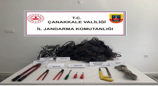 Çanakkalede 350 bin liralık kablo çalan hırsızlar yakalandı
