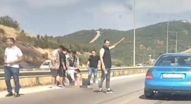 Çeşme otoyolunda trafik kazası: 1 ölü, 1 yaralı