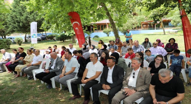 Çocuk Ödül Marketin 6ıncı şubesi Alikahyaya açıldı