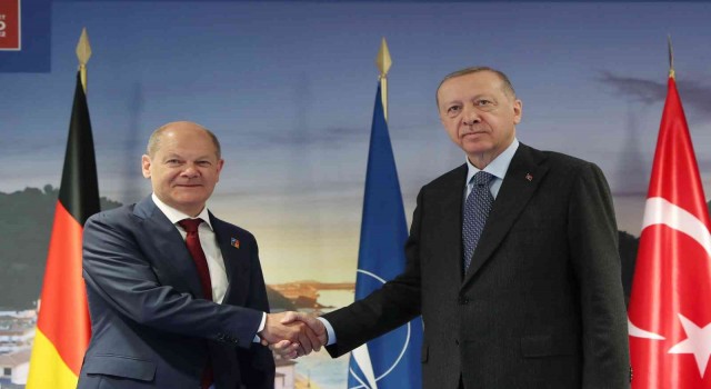 Cumhurbaşkanı Erdoğan, Almanya Başbakanı Scholz ile görüştü