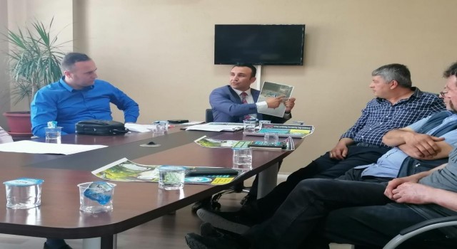 Daire Başkanı Akbaş Selendide muhtarları değerlendirdi