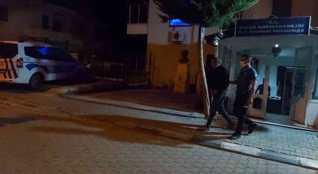 Datçada göçmen kaçakçısı 2 kişi tutuklandı
