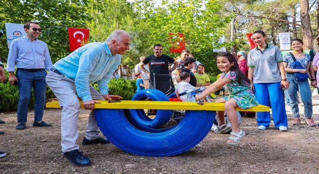 Denizlide Çevre Haftasına özel çocuk şenliği