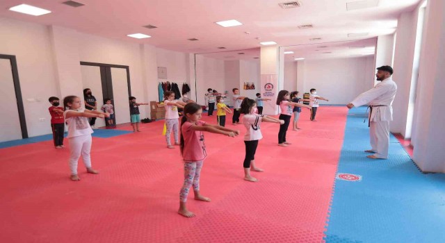 Denizlide yaz spor okullarına yoğun ilgi