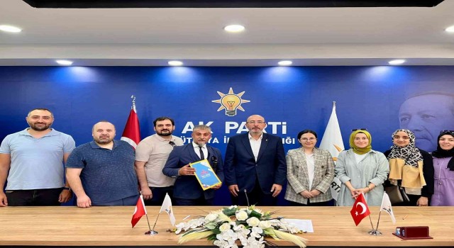 Dernek Başkanı Sarıbaştan Önsaya Hayırlı olsun ziyareti