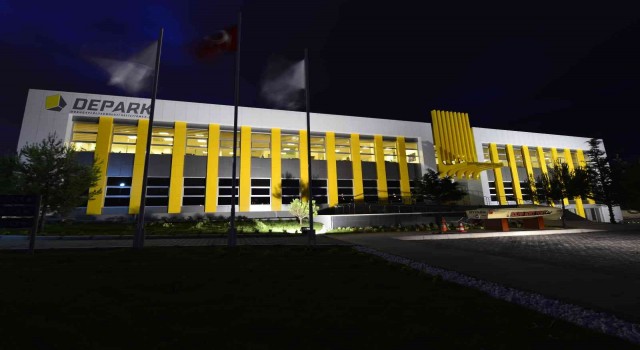 DEÜnün teknoloji geliştirme bölgesi büyüyor
