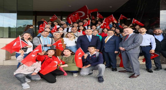 Dışişleri Bakanı Çavuşoğlu Çekyada