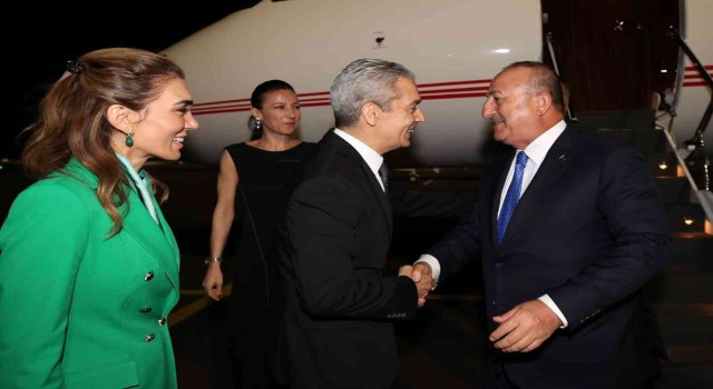 Dışişleri Bakanı Çavuşoğlu, Sırbistanda