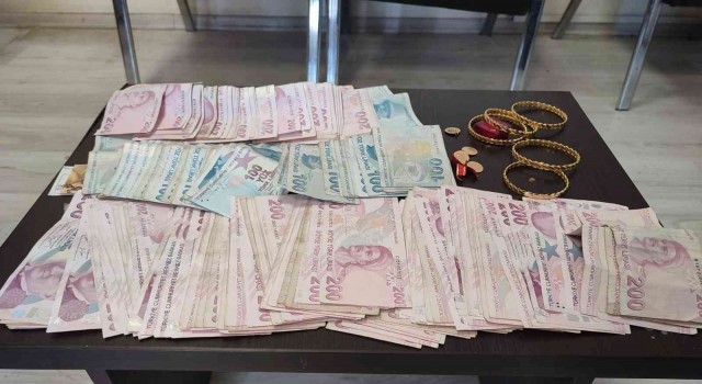 Diyarbakırda polis, iki kardeşi dolandırılmaktan kurtardı