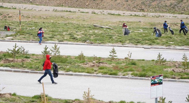 Doğaseverler Erciyeste çevre temizliği yapacak