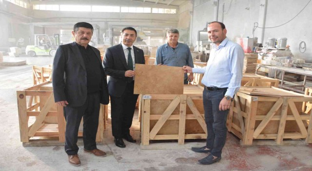 DTO Başkanı Erdoğan, ilk 1000e giren ihracatçıları kutladı