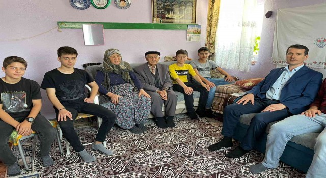 Dumlupınarda Ulu Çınarlar isimli proje