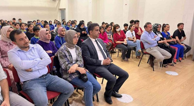 Dünya Kadınlar Boks Şampiyonu Hatice Akbaşın dua vurgusu