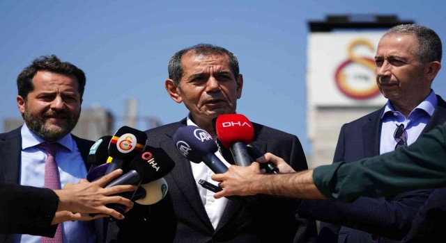 Dursun Özbek, Galatasaray Adasını inceledi