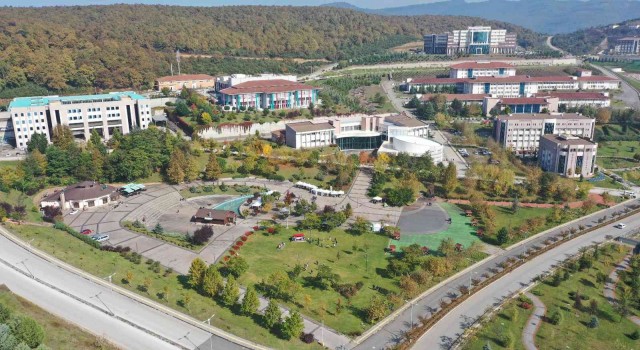 Düzce Üniversitesi yükselişte