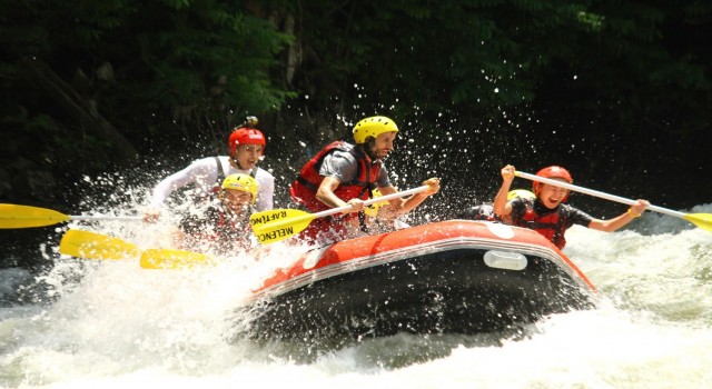 Düzcede rafting sezonu başladı