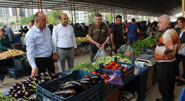 Düziçi Kaymakamı Turgay İlhan, pazarcı esnafını ziyaret etti