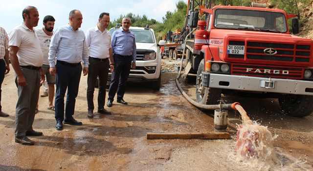 Düziçi Kaymakamı Turgay İlhan, su kuyusu çalışmaları inceledi